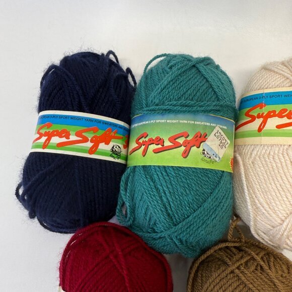 Lana Moro Super Soft‎ 3 Yarn Lot Acrylic Vintage 5 Skeins - Picture 3 of 16